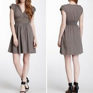Love Ady (M) Cute Classic Olive color dress